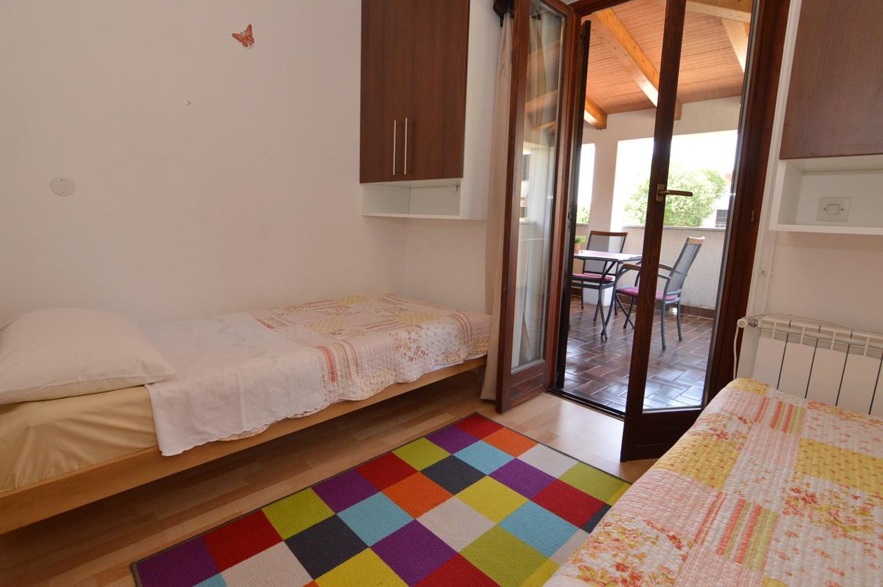 Apartments Mariza Poreč Exteriör bild